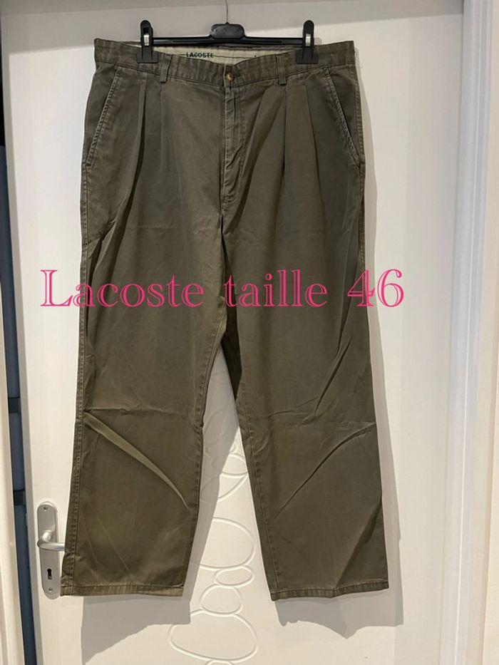 Pantalon homme chino kaki coupe droit Lacoste taille 46 - photo numéro 1