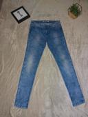 Jean stradivarius taille 40