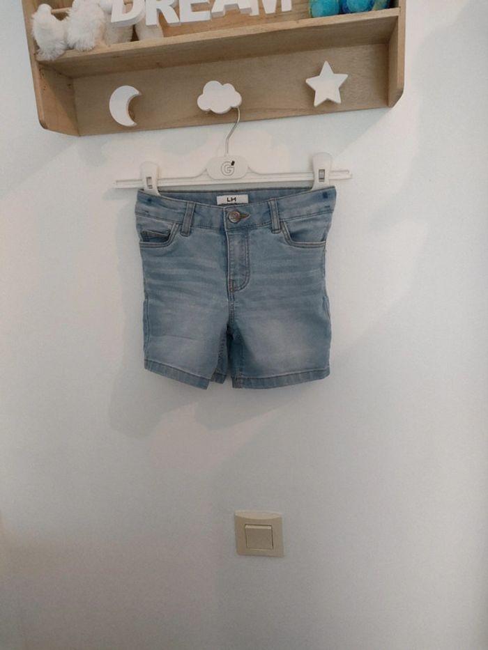 Short jeans - photo numéro 1