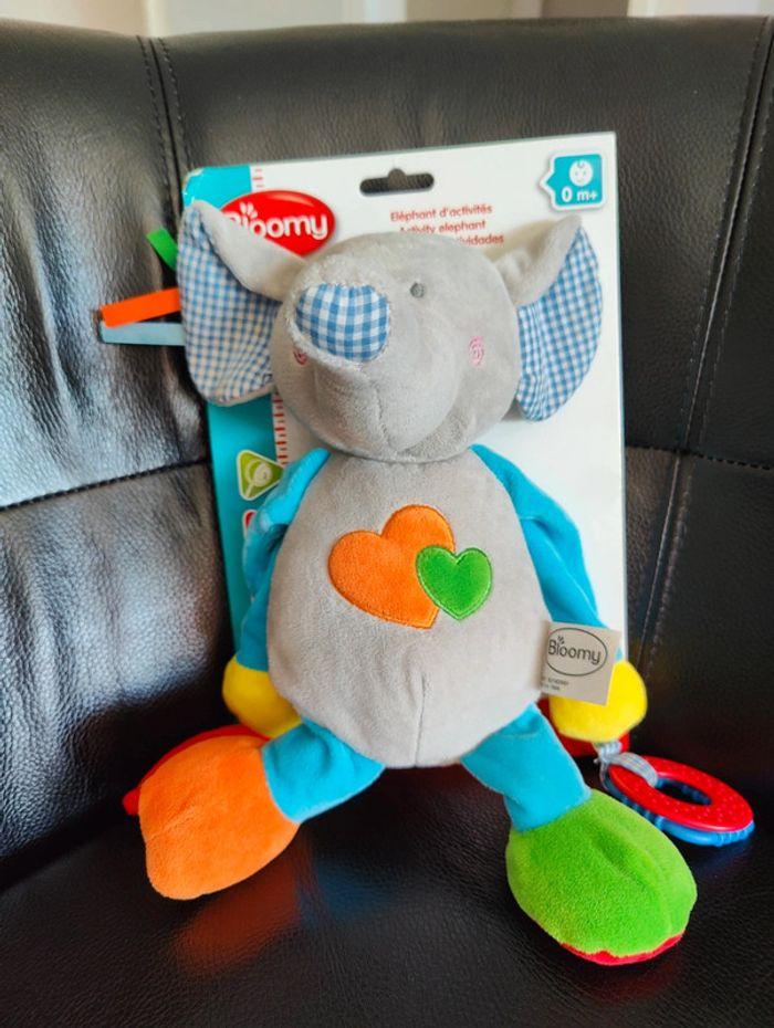 Peluche activités éléphant Bloomy - photo numéro 1