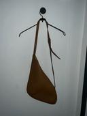 Sac en forme de goutte cuir