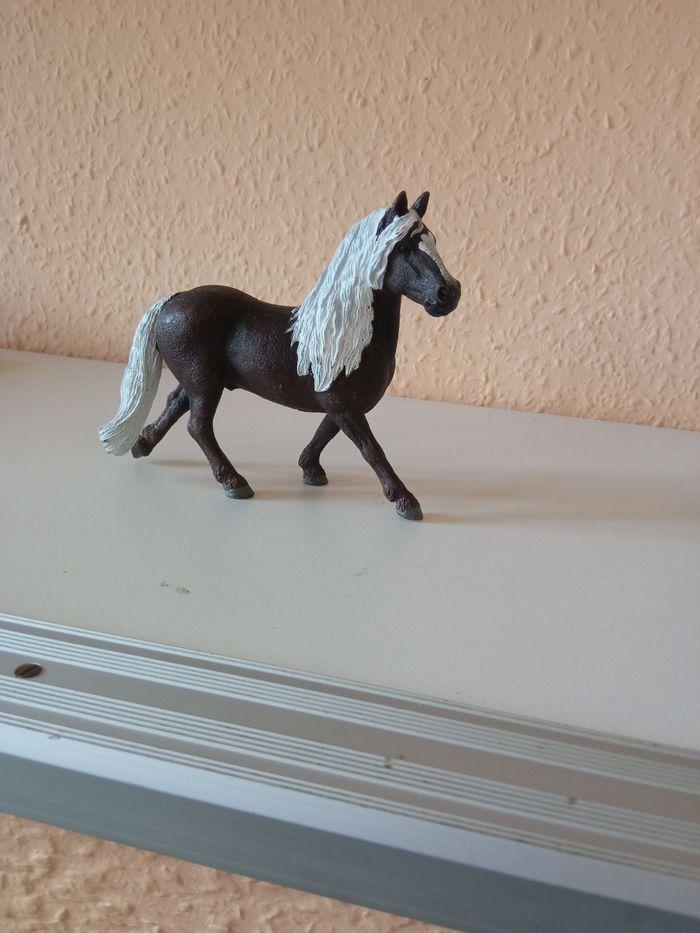 Chevaux Schleich et Papo - photo numéro 1