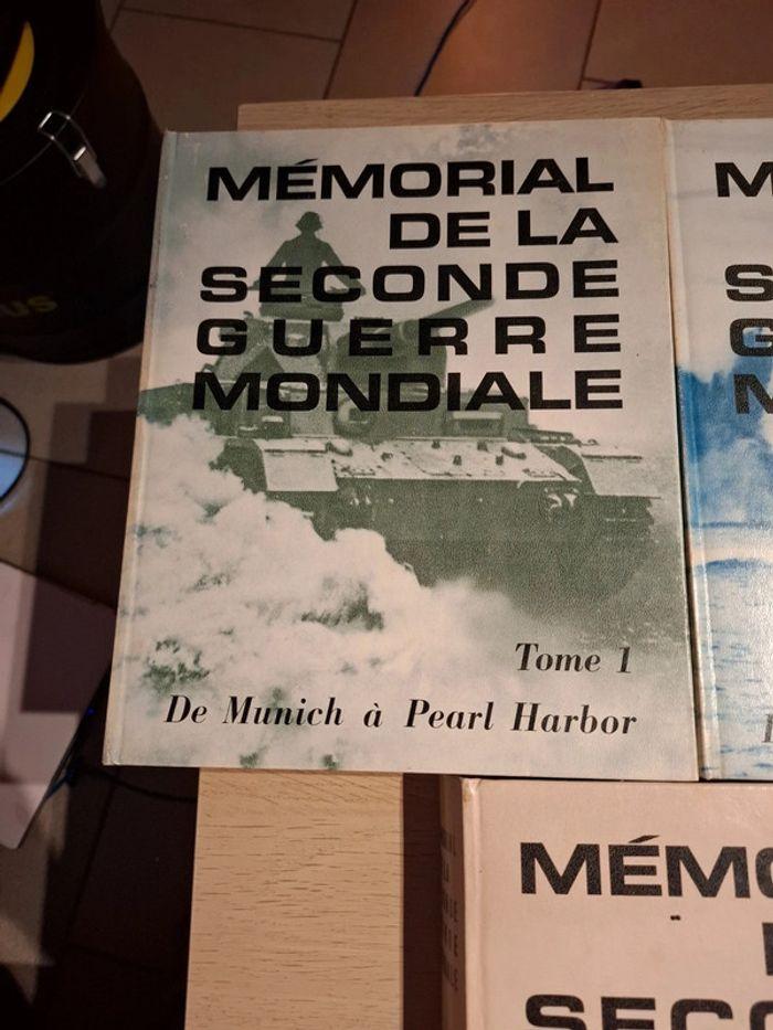 Lot de 3 tomes mémorial de la seconde guerre mondiale - photo numéro 2