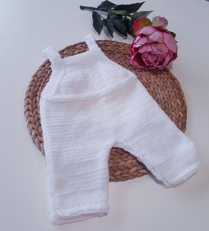 Salopette  tricot bébé naissance mixte  garçon ou fille blanche - photo numéro 3