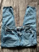 Mom jean zara taille 40