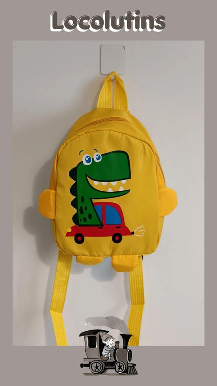 🚂 petit sac à dos enfant - maternelle dinosaure en voiture jaune - photo numéro 2