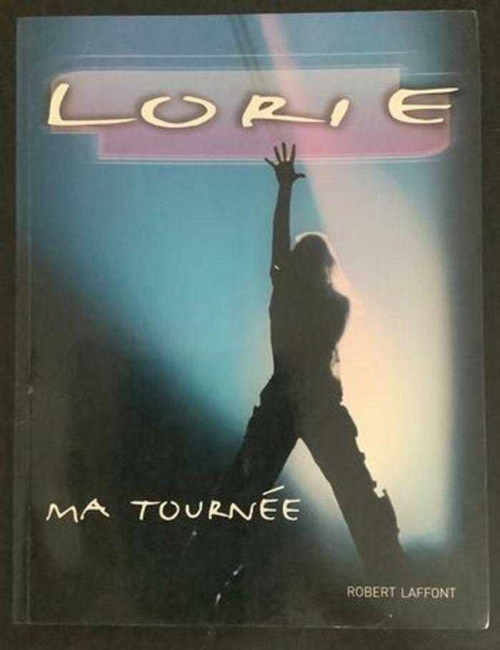 Livre Lorie Ma Tournée - photo numéro 1