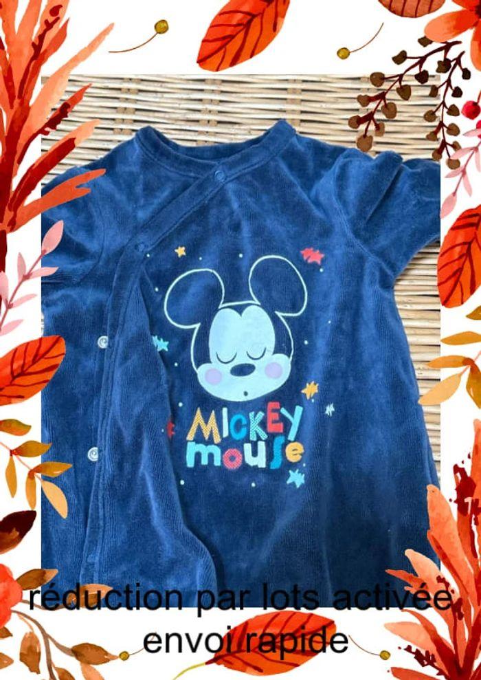 Très beau pyjama Mickey orchestra Disney 9 mois - photo numéro 3