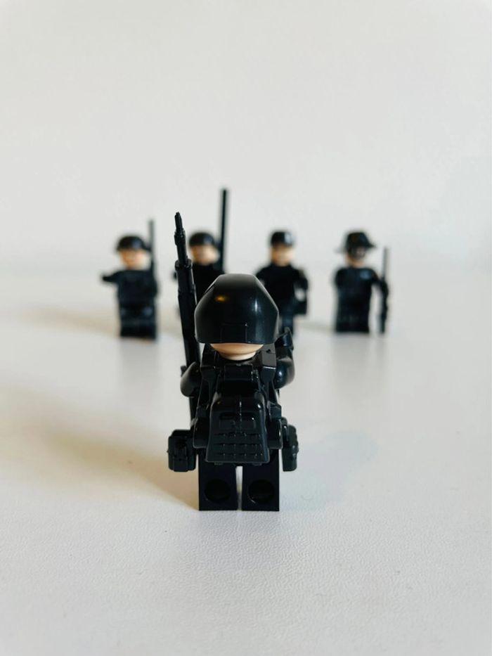 Lot de 5 figurines style Lego des forces spéciales - photo numéro 5