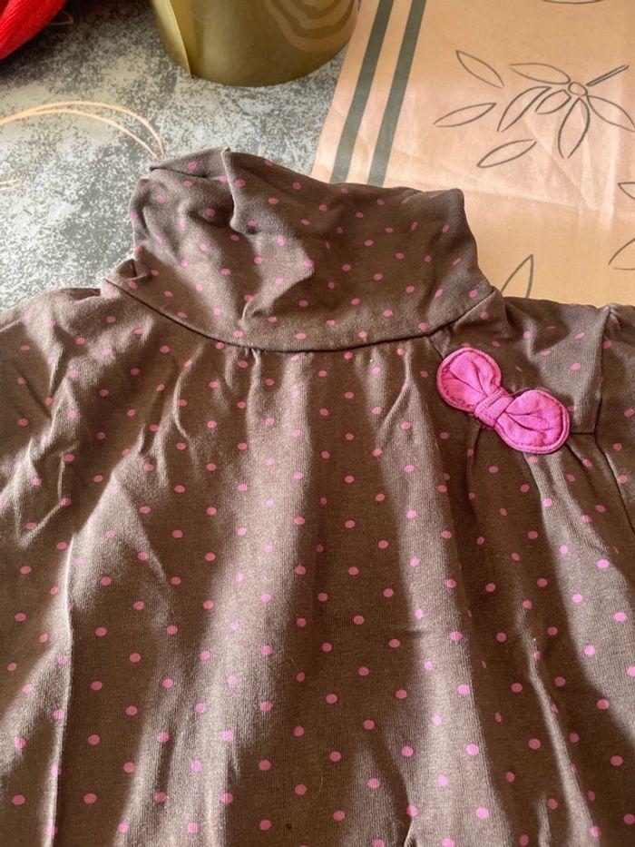 Sous pull léger marron à petit pois rose 4 ans - photo numéro 3