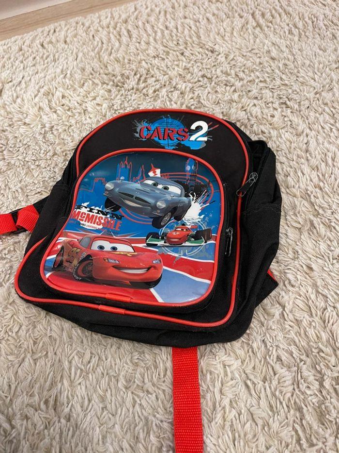 Petit sac à dos Cars 2 pour les tout petits - parfait état - photo numéro 8