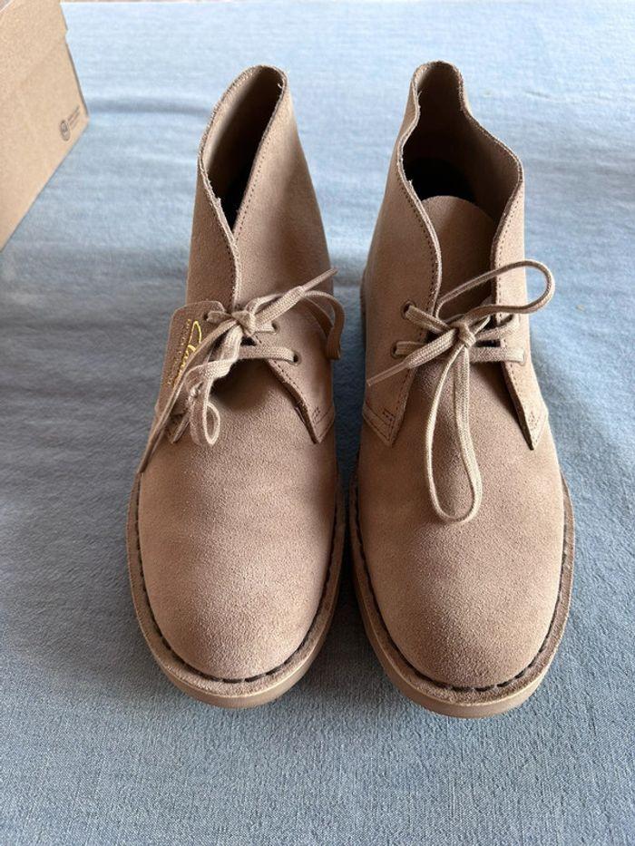 Desert Boots Clarks neuves - photo numéro 2