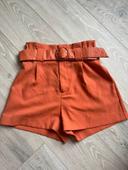 Short taille haute orange