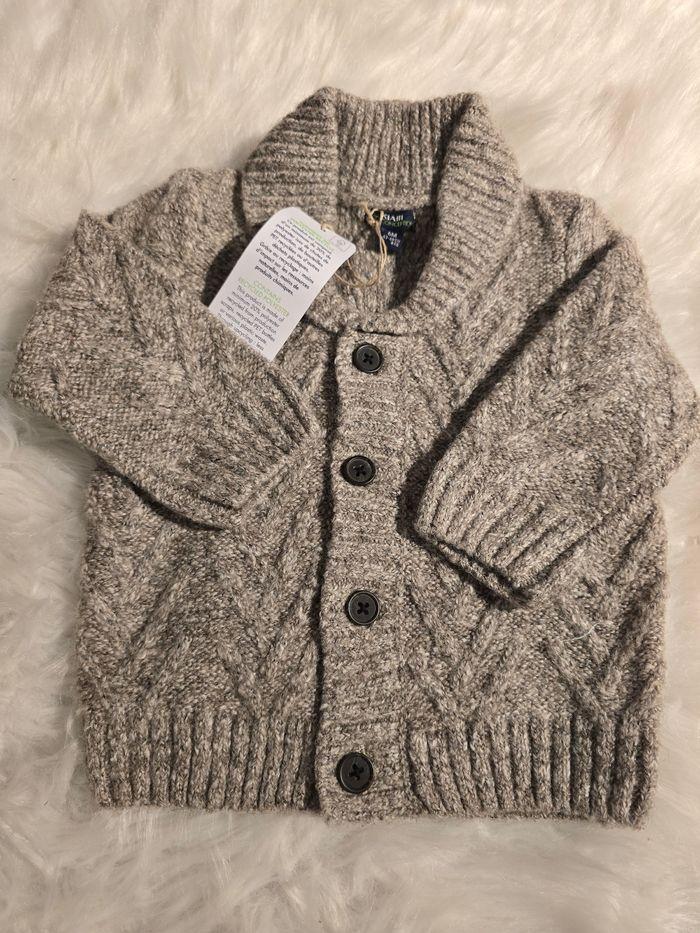 NEUFS (NON PORTÉS) 🤩😍🤎🤎👌gilet tricot et sous pull 6mois Garçon👌 😍🤩🤎🤎 - photo numéro 2