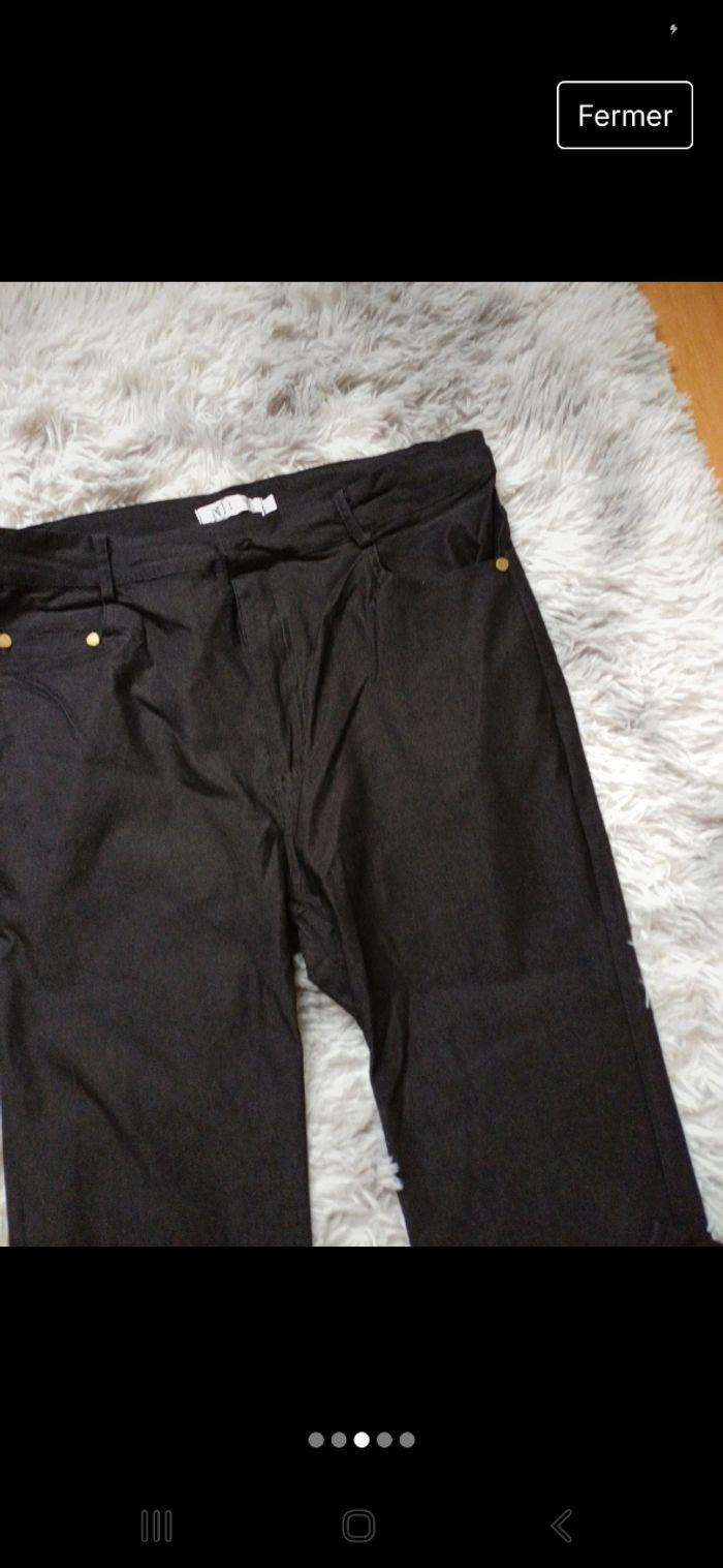 Pantalon uni noir neuf - photo numéro 4