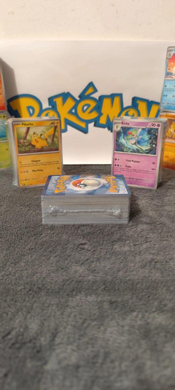 Lot cartes Pokémon scellé - photo numéro 1