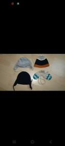 Lot bonnets moufles bébé