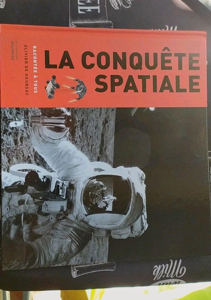 Livre la Conquête spatiale neuf