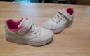 Basket skechers pointure 33