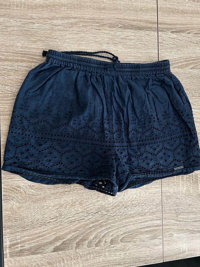 Short d’été bleu Superdry - photo numéro 1