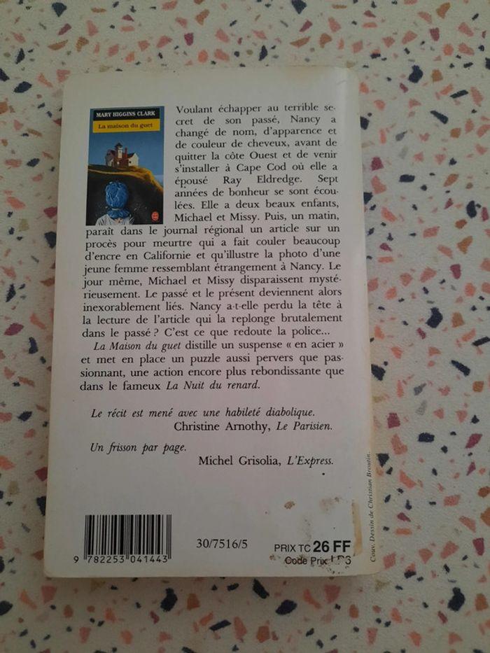 Livre : La maison du guet de Mary Higgins Clark - photo numéro 2