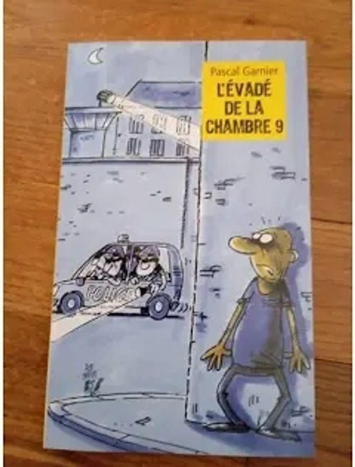 L'ÉVADÉ DE LA CHAMBRE 9 - photo numéro 1