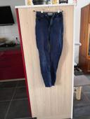 Jean bleu slim taille XS