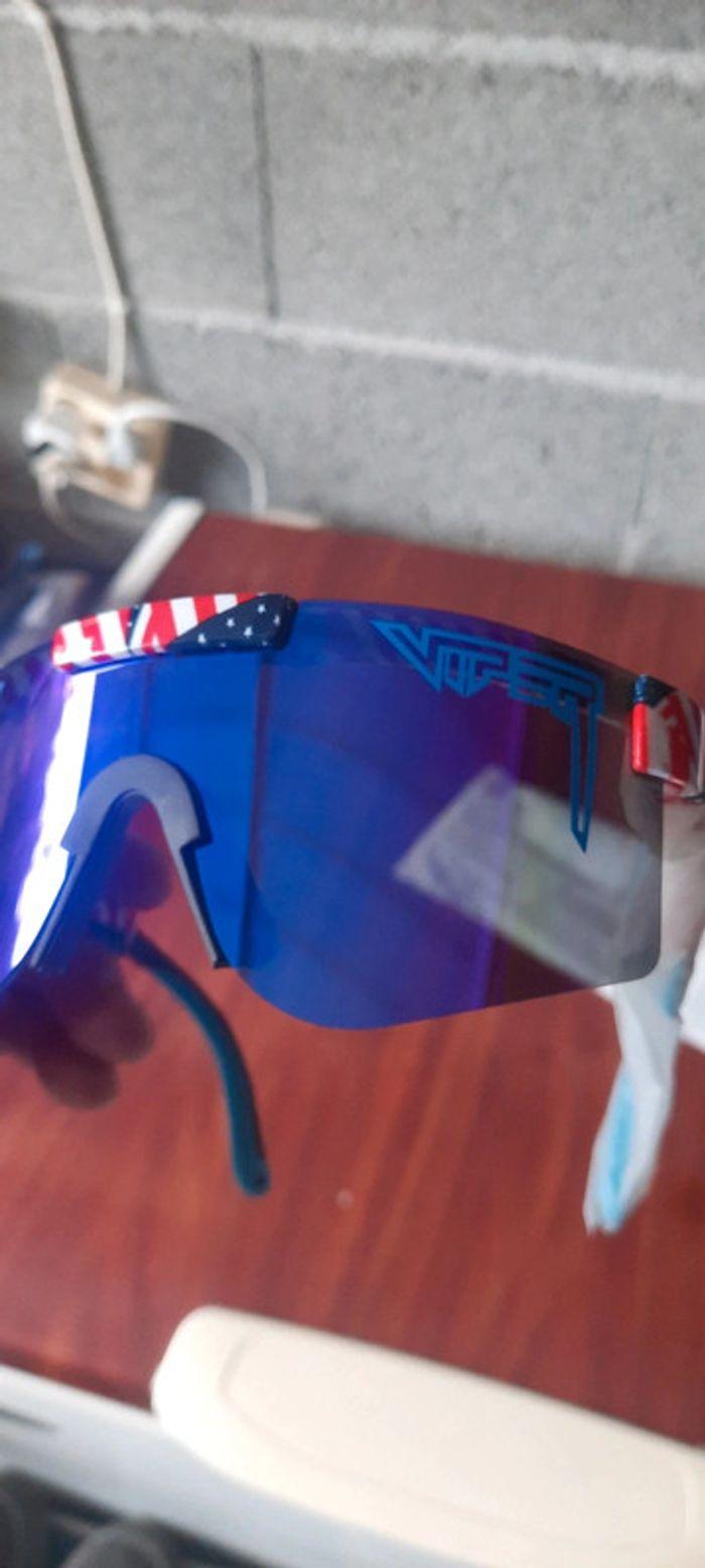 lunettes adultes Pit Viper
drapeau usa neuf - photo numéro 10