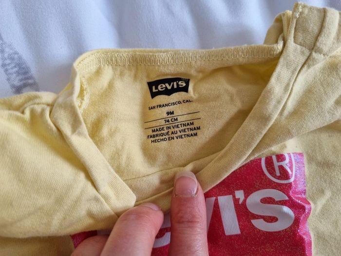 T-Shirt Levis 9m - photo numéro 2