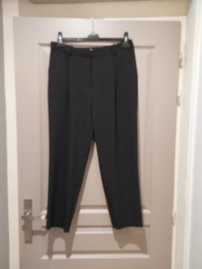 Pantalon tailleur - photo numéro 1