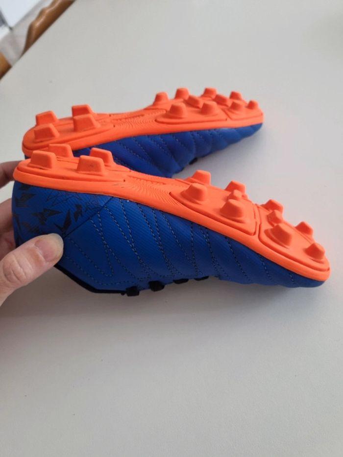 Chaussures foot crampons - photo numéro 4