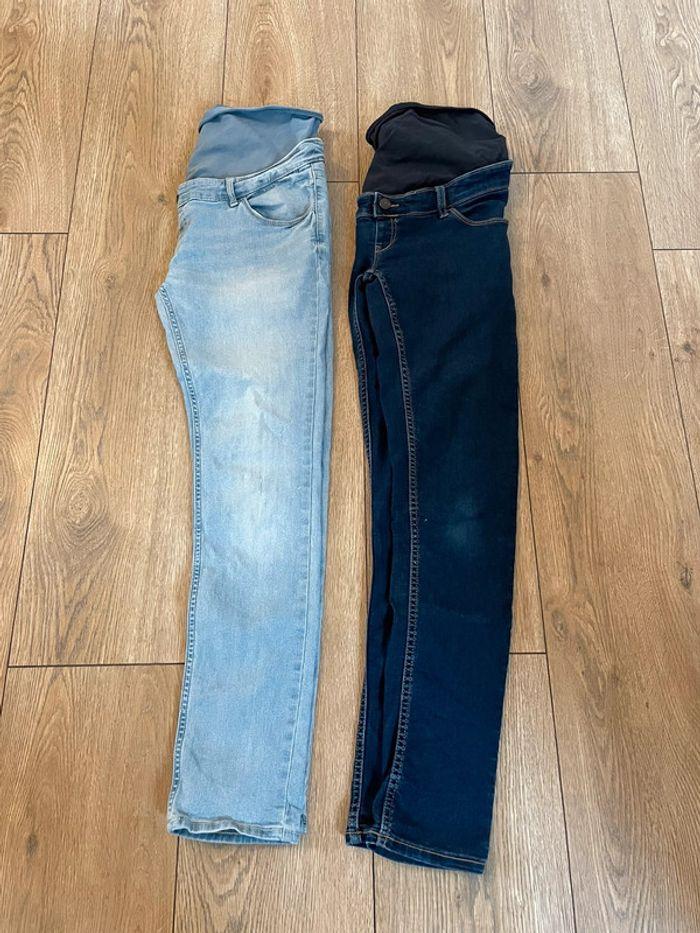 Deux jeans de grossesse - photo numéro 1