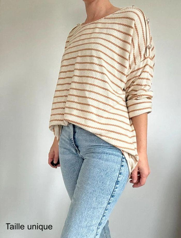 Pull marinière beige et marron – Rayures classiques, taille unique (36-42), très bon état 💖 - photo numéro 6