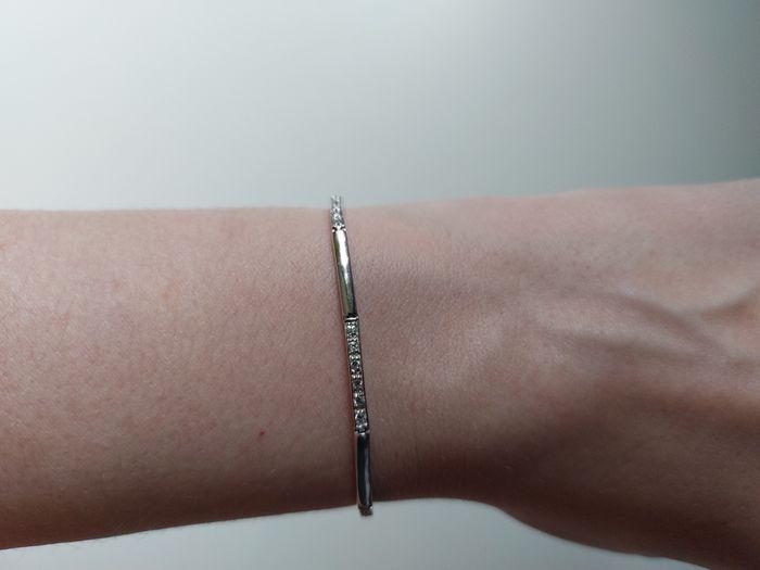 Bracelet fin en argent - photo numéro 1