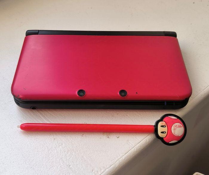 Nintendo 3DS XL plus 20 jeux - photo numéro 2