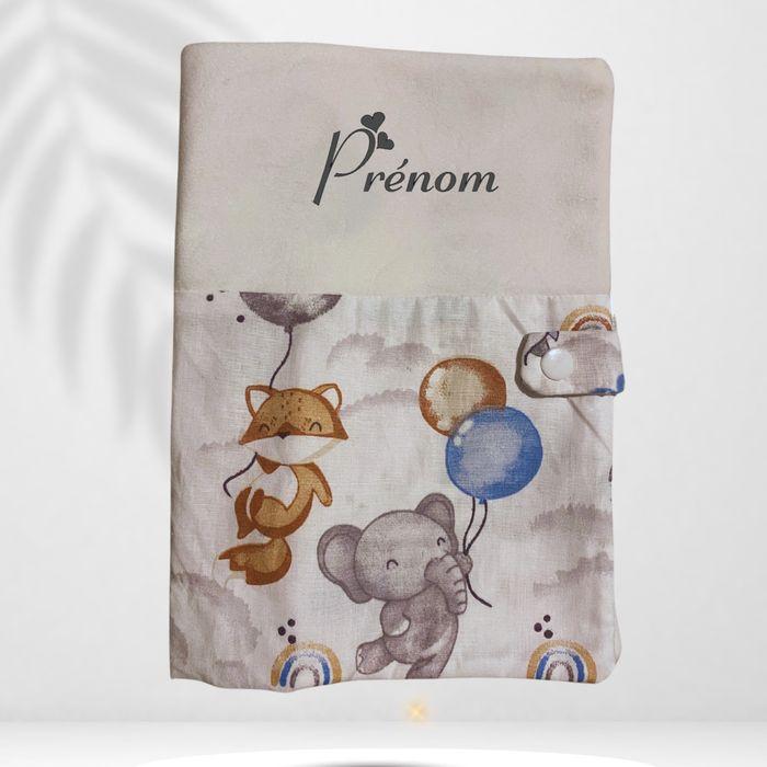 Protège carnet de santé personnalisé personnalisable prénom éléphant renard ballon