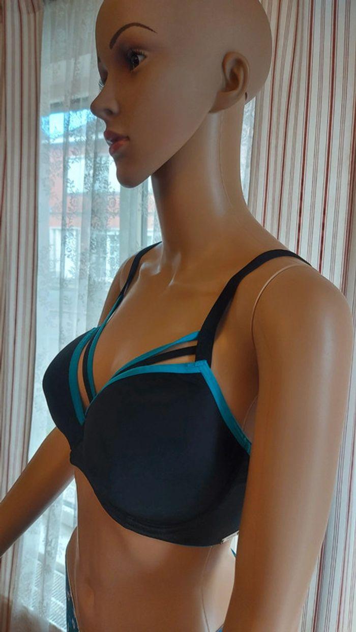 Soutien gorge noir et tourquoise Sapph fr 95F - photo numéro 7