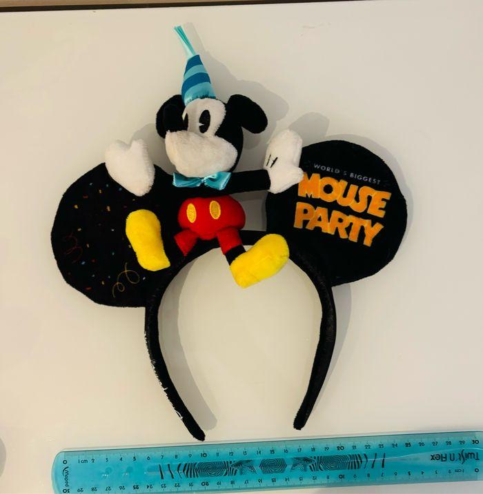 Disneyland Paris ears serre tête oreilles Mickey peluche 3D Collection World's Biggest Mouse Party 90ème anniversaire. Minnie Princesse Disney Store Déguisement Carnaval Halloween robe lot SOP77 - photo numéro 10