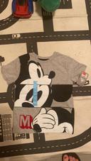 T shirt Disney store Mickey