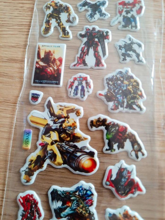 Stickers type transformers neufs