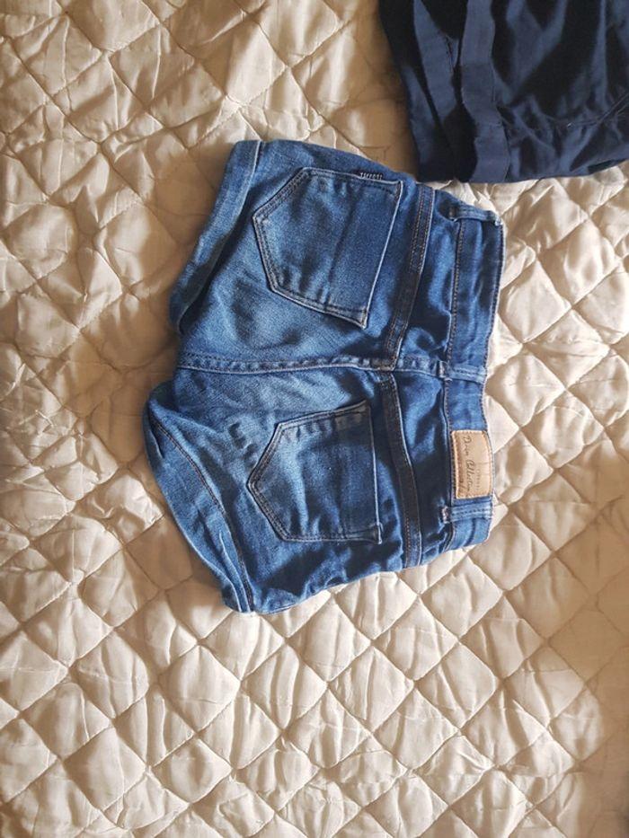 Lot de 2 shorts tiffosi 5/6 ans - photo numéro 4