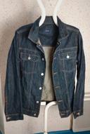 Veste en jean bleu foncé