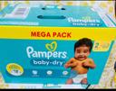 Un carton de couche Pampers taille 3