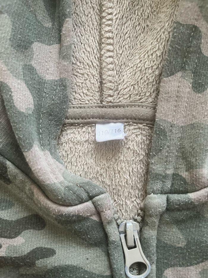 Gilet Zippe militaire kaki 5/6 ans - photo numéro 2