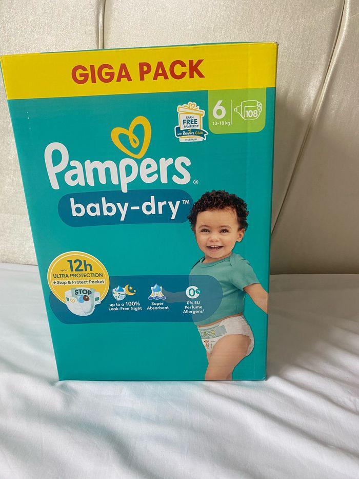 Un giga pack couche Pampers taille 6 - photo numéro 2