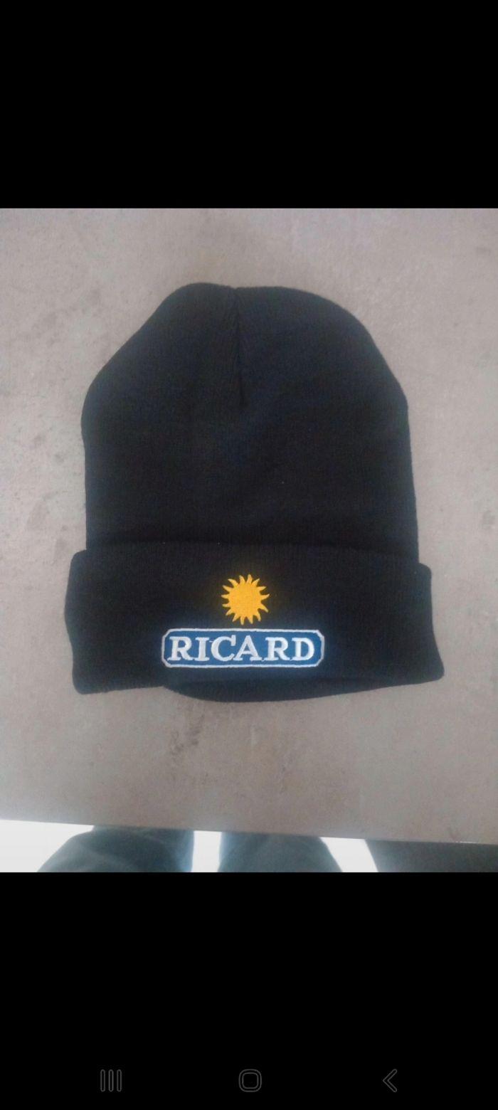 Bonnet ricard - photo numéro 1