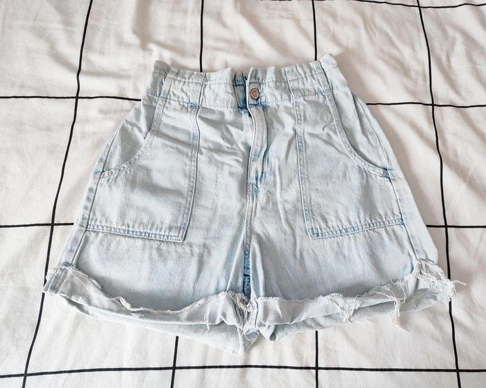 Short en jeans Zara taille haute - photo numéro 1