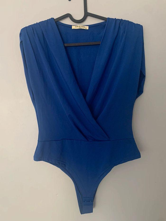 Body cache coeur neuf bleu roi Drôle de copine taille M/L - photo numéro 1