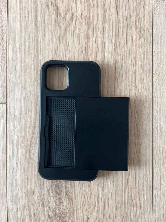 Coque porte carte Neuf iPhone 12 - photo numéro 2