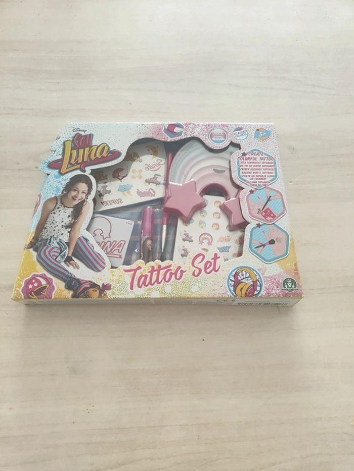 Set de tatouage Soy Luna - NEUF - photo numéro 1